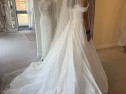 wedding dress back