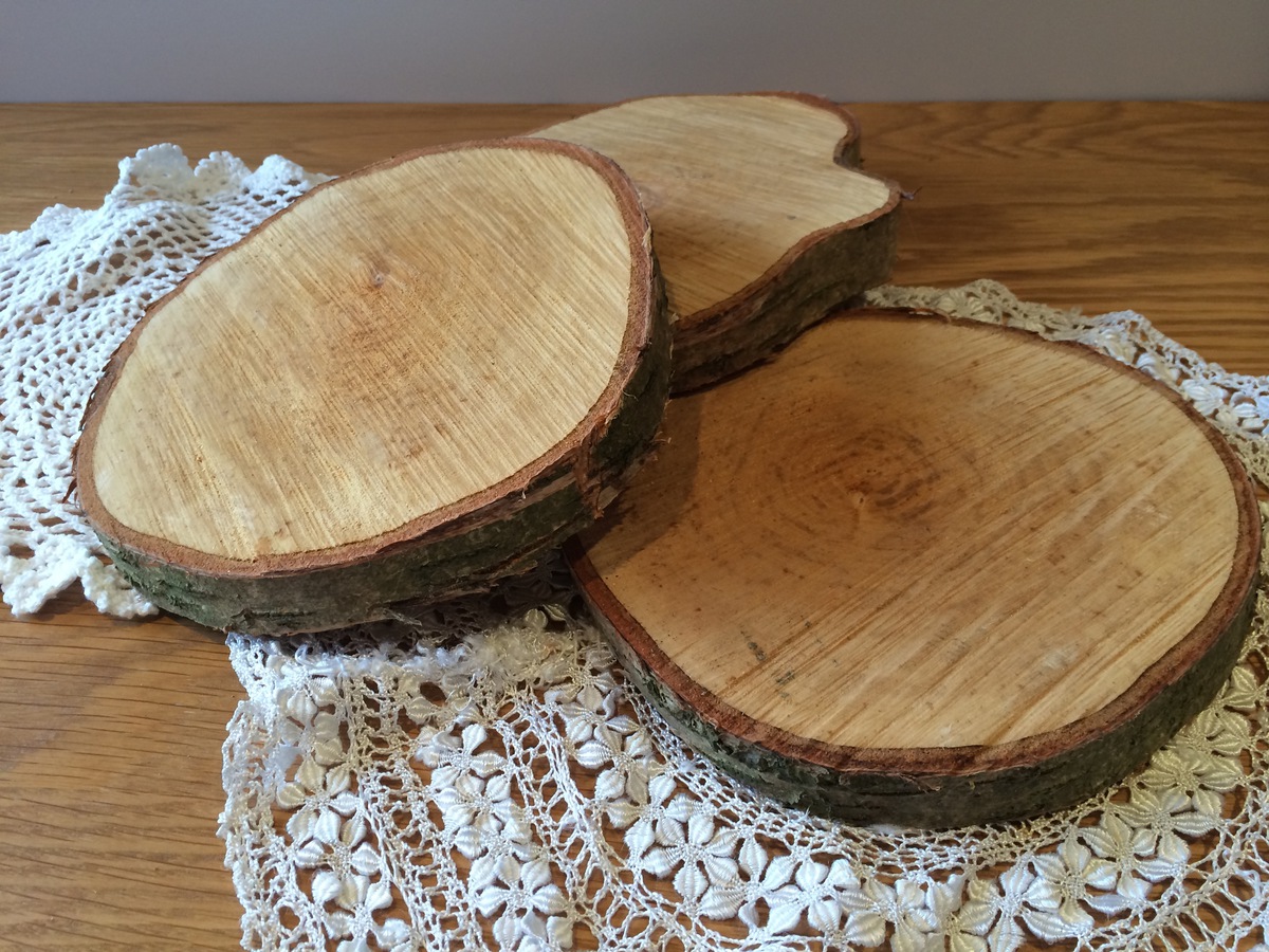Rustic Log Slice 51 Rustic wood log slices centerpieces - Sell My Wedding